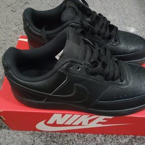 Black Air Force 1  size 8